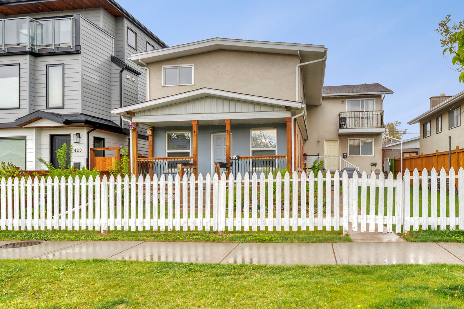 Calgary 1 + Den bedrooms House for rent. Property photo: 100058-1