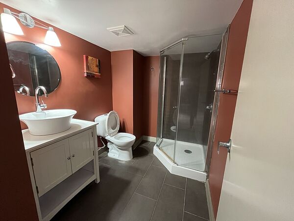 Calgary 2 bedrooms Basement for rent. Property photo: 101729-2