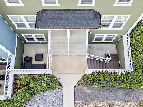 Calgary 2 bedrooms Townhouse for rent. Property photo: 102159-2