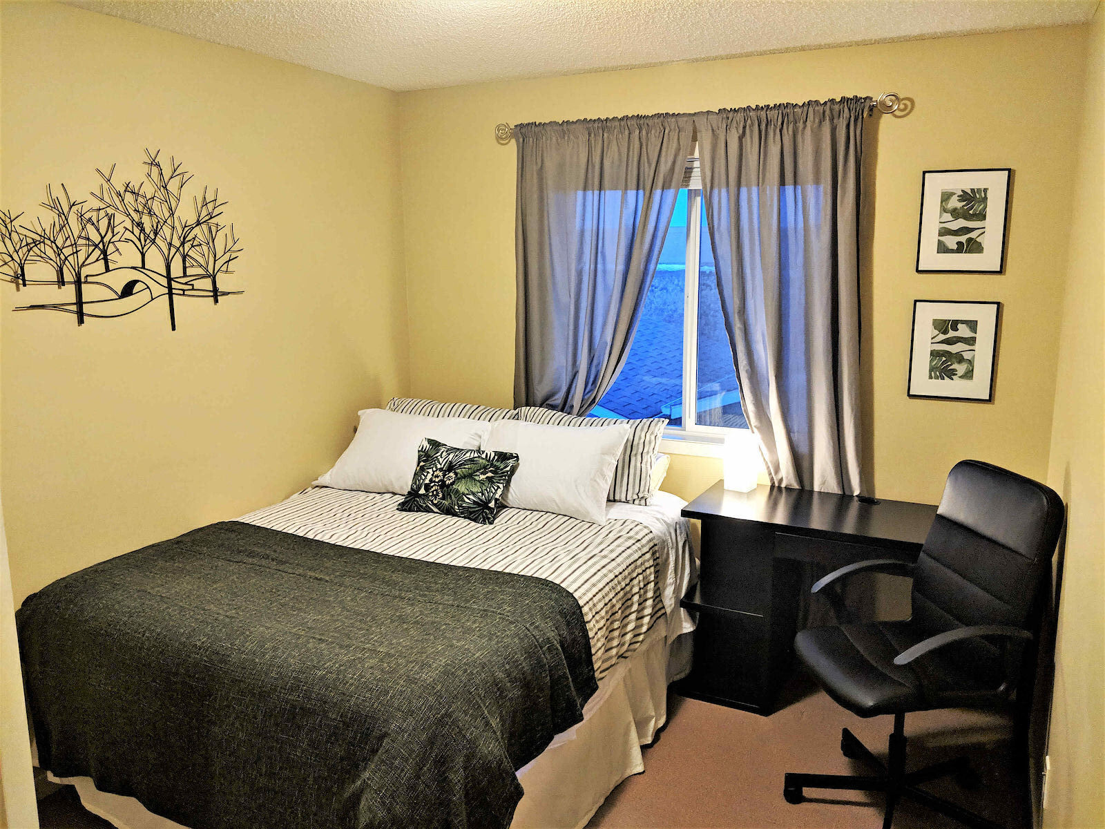 Calgary 1 bedroom Room For Rent for rent. Property photo: 103446-1