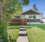 Lovely 3BDRM/1BTH Main Floor in Central/NW- beautiful deck & UTILITIES ALL INC.