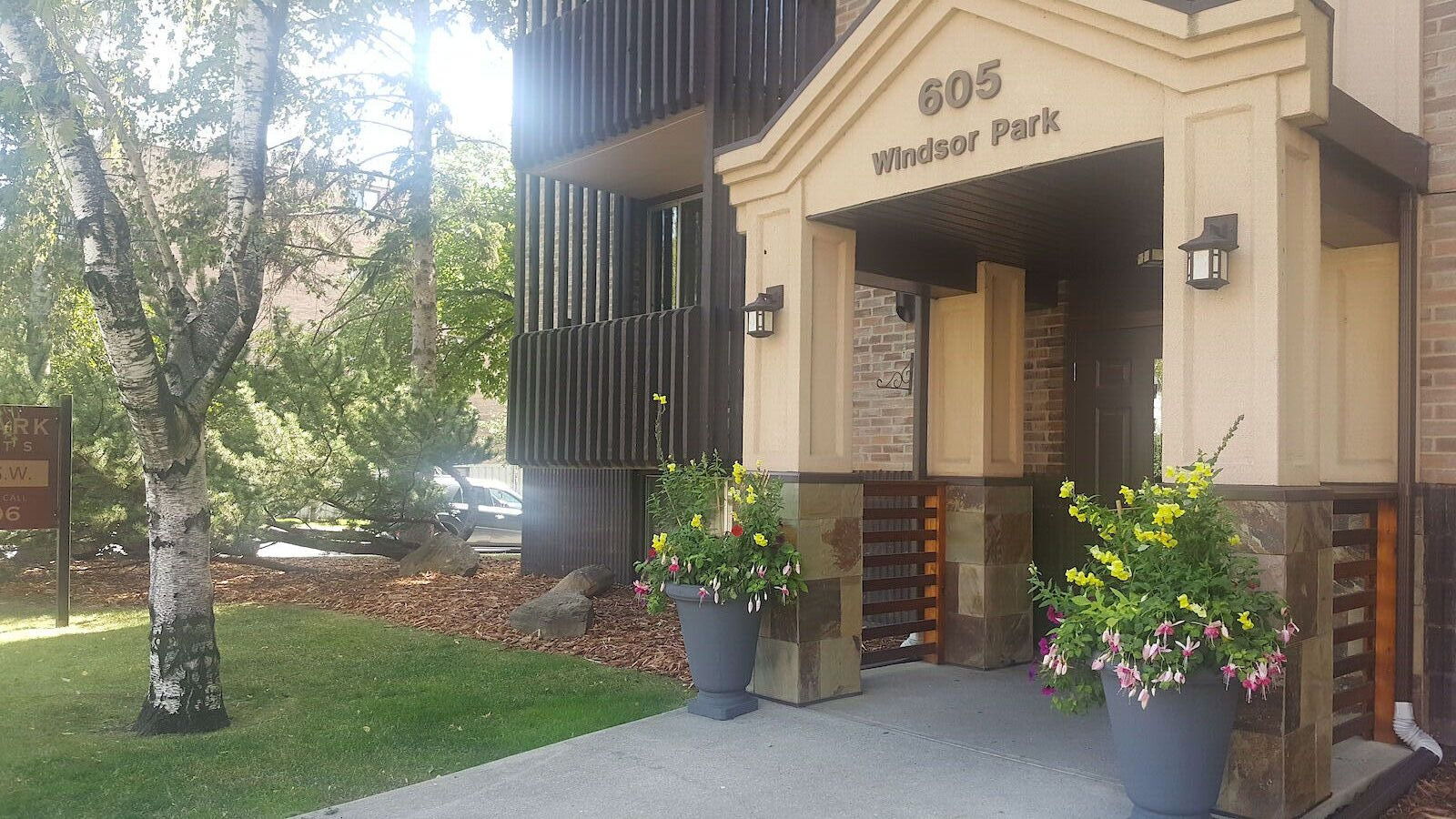 Calgary 1 bedroom Condo Unit for rent. Property photo: 106846-1