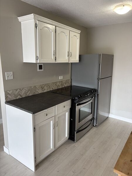 Calgary 1 bedroom Condo Unit for rent. Property photo: 108590-2