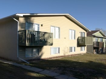 Calgary 3 bedrooms Townhouse for rent. Property photo: 10900-1
