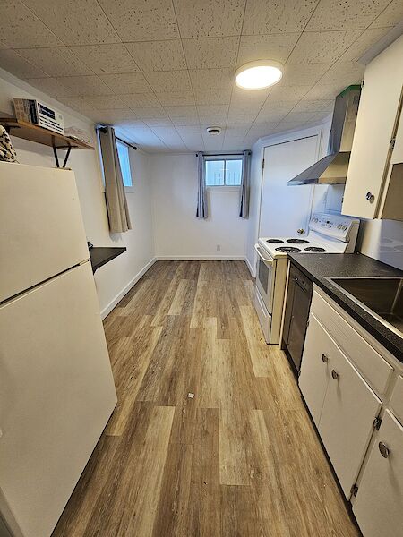Calgary 1 bedroom Basement for rent. Property photo: 109597-2