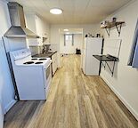 $980 Banff Trail 1BR LRT - UofC 7m / SAIT 12m / Foothills 21m + Lawn Care incl