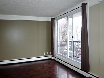 Calgary 2 bedrooms Condo Unit for rent. Property photo: 111123-3