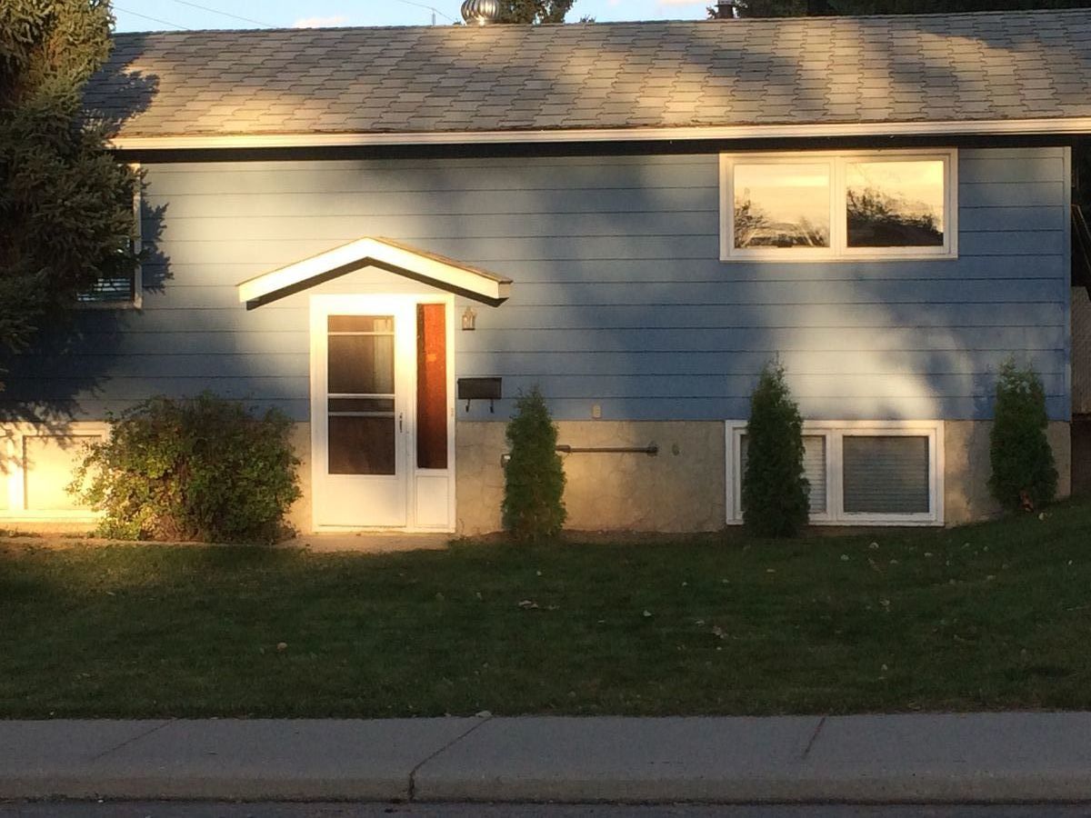Calgary 3 bedrooms House for rent. Property photo: 111626-1