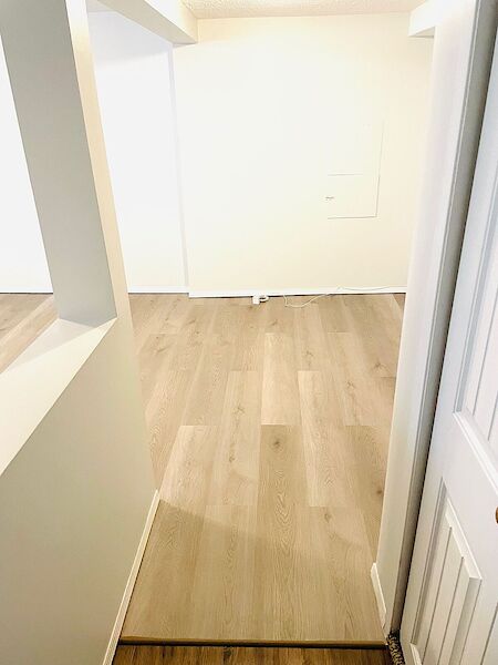 Calgary 2 bedrooms Basement for rent. Property photo: 112443-2