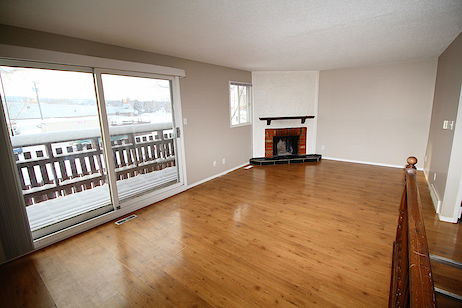 Calgary 3 bedrooms Townhouse for rent. Property photo: 113428-2
