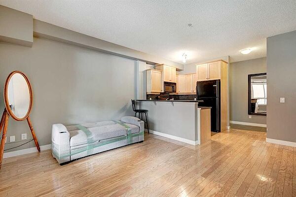 Calgary 2 bedrooms Condo Unit for rent. Property photo: 113607-3