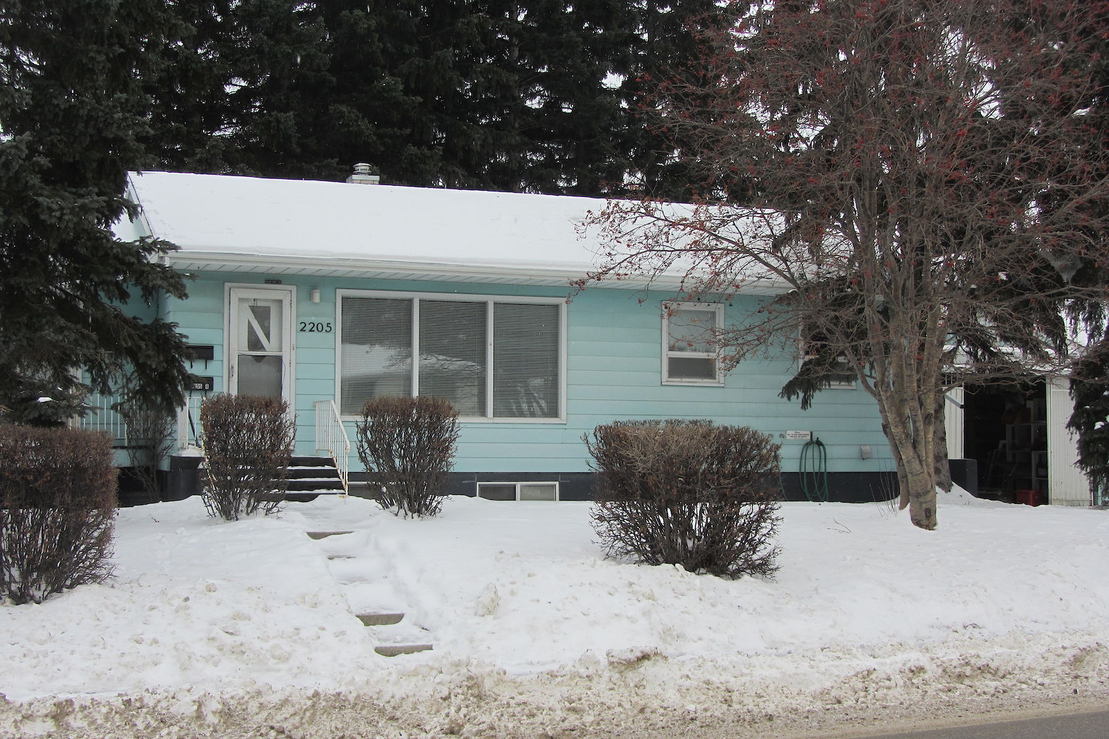 Calgary 3 bedrooms Main Floor for rent. Property photo: 113844-1