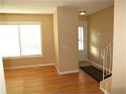 Calgary 1 bedroom Room For Rent for rent. Property photo: 115951-2