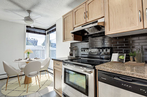 Calgary 2 bedrooms Condo Unit for rent. Property photo: 117615-3