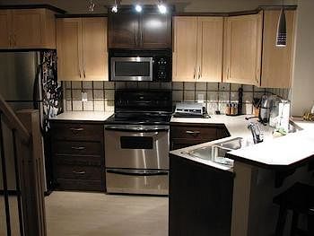 Calgary 2 bedrooms Condo Unit for rent. Property photo: 11785-3