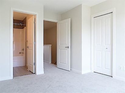 Calgary 2 bedrooms Townhouse for rent. Property photo: 118018-3
