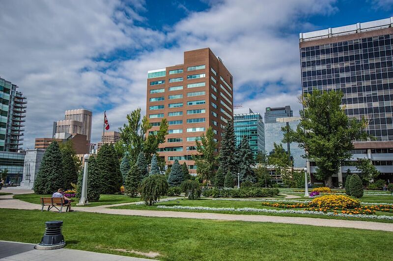 Calgary 2 bedrooms Condo Unit for rent. Property photo: 118227-1