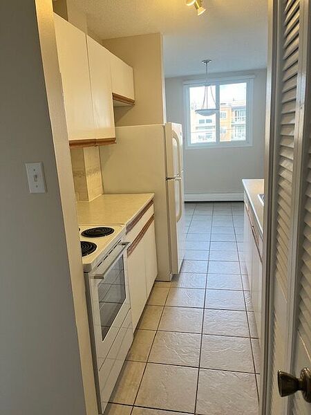 Calgary 2 bedrooms Apartment for rent. Property photo: 118434-2