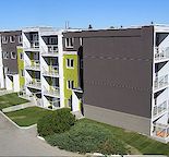 Cozy & Modern 2 Bedroom Condo in Centrally Located Greeenview