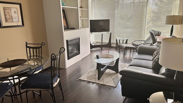 Calgary 2 bedrooms Condo Unit for rent. Property photo: 118748-2
