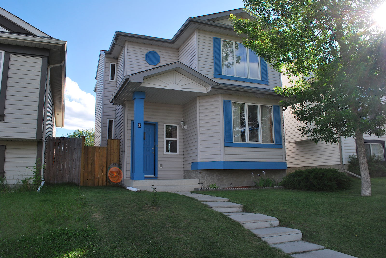 Calgary 3 bedrooms House for rent. Property photo: 122321-1
