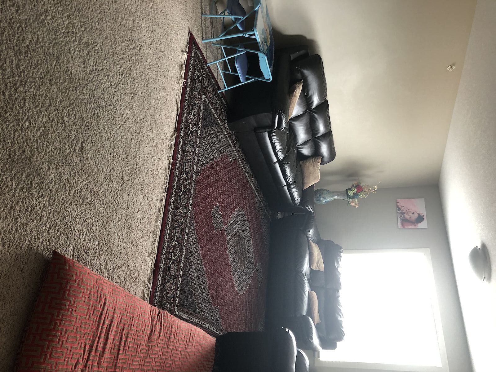 Calgary 2 bedrooms Condo Unit for rent. Property photo: 122902-1