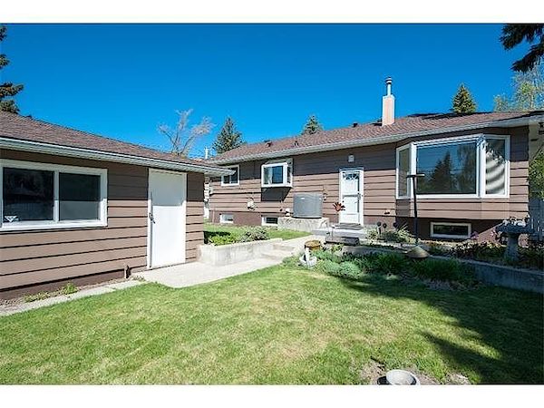 Calgary 4 bedrooms House for rent. Property photo: 123148-3