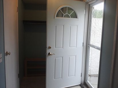 Calgary 3 bedrooms Townhouse for rent. Property photo: 123157-2