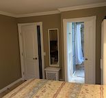 Bedroom with bathroom ensuite .
