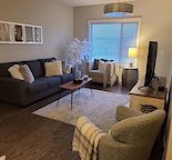 Top floor 2 Bed/2 Bath plus Den Condo with an Amazing View!