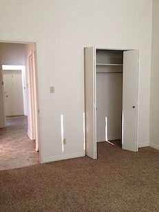 Calgary 1 bedroom Apartment for rent. Property photo: 126200-3