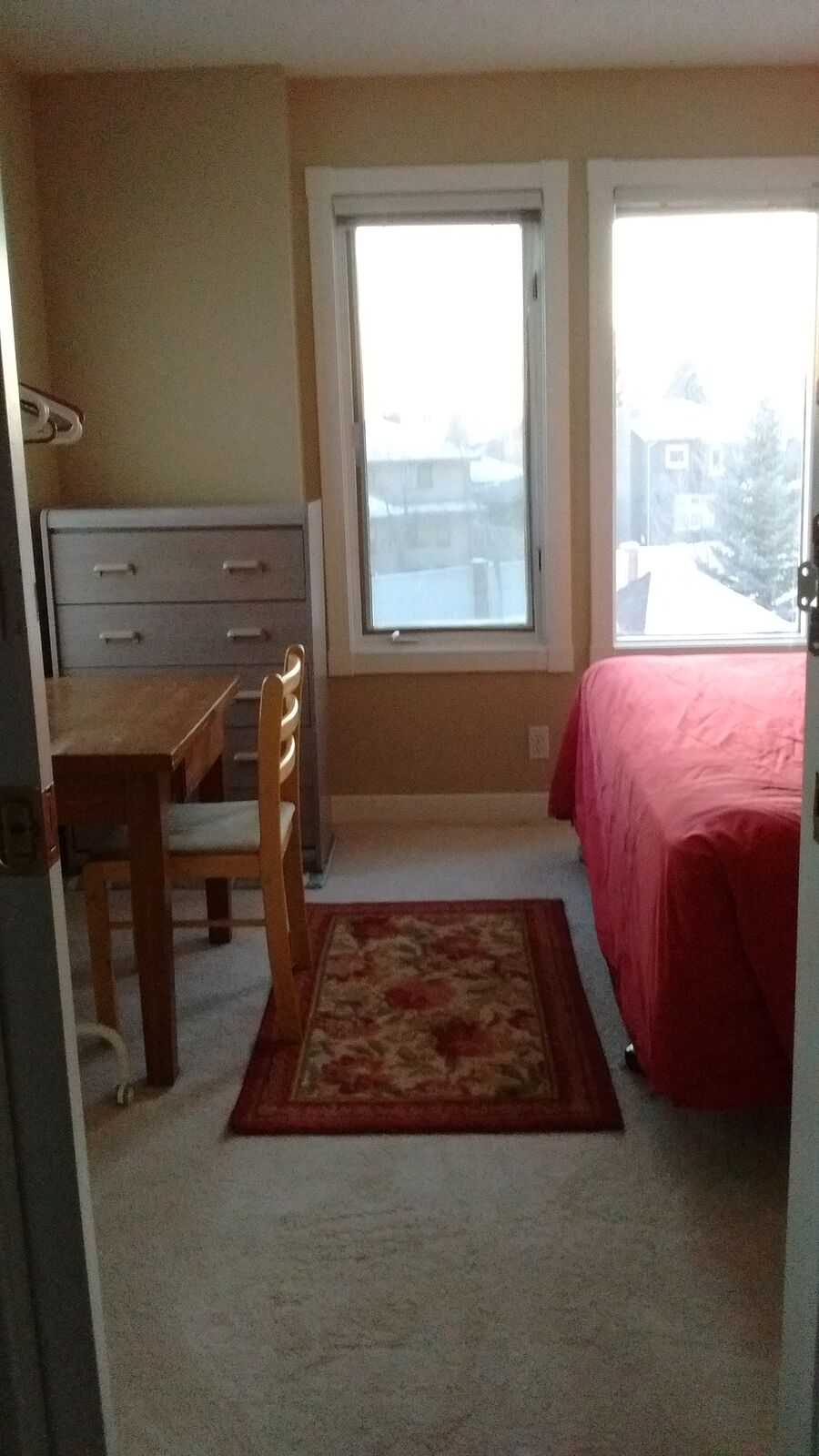 Calgary 1 bedroom Room For Rent for rent. Property photo: 126994-1