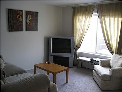 Calgary 4 bedrooms House for rent. Property photo: 128915-2