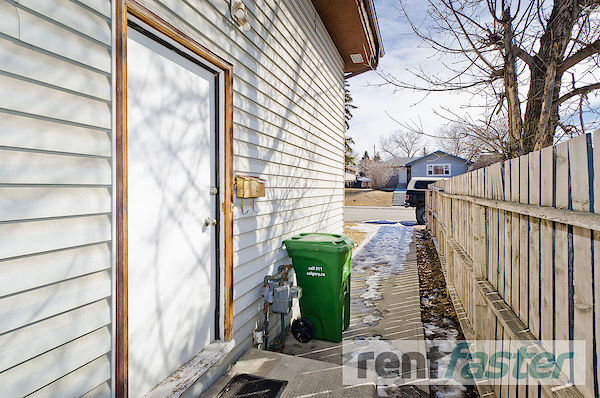 Calgary 2 bedrooms Townhouse for rent. Property photo: 130580-2
