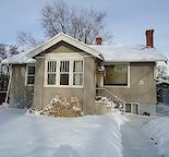 Great Inner City Location in Crescent Height
