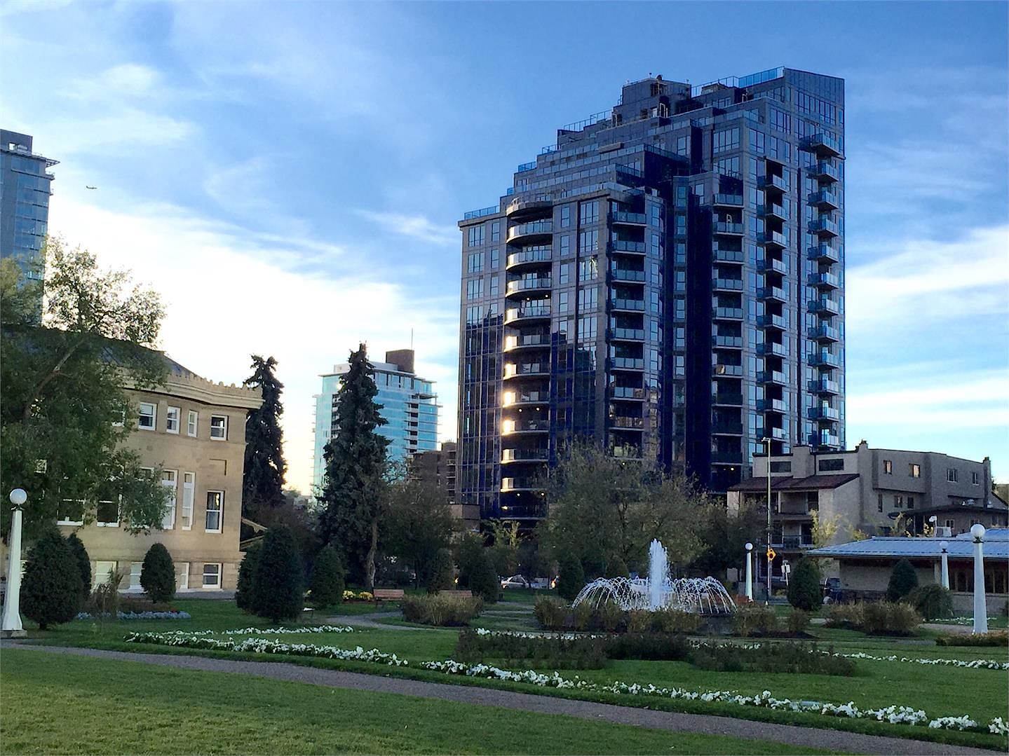 Calgary 1 bedroom Condo Unit for rent. Property photo: 131001-1