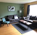 Mountview BRIGHT MAIN FLOOR SUITE - near Edmonton Trail