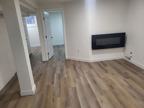 Lower Suite **bills included**cable** and **internet** $1400 ($700 biweekly)