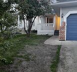 Beautiful Executive Style 3 Bdrm Douglasdale Home Semi Furnished or Not — Douglasdale, Calgary