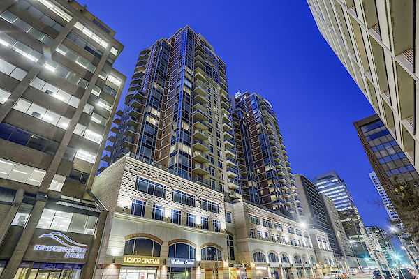 Calgary 2 bedrooms Condo Unit for rent. Property photo: 137089-2