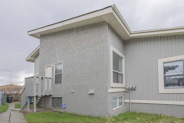 Calgary 2 bedrooms Townhouse for rent. Property photo: 138090-2