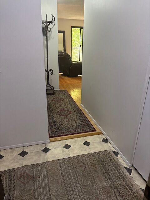 Calgary 1 bedroom Apartment for rent. Property photo: 13944-1