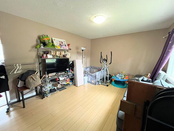 Calgary 3 bedrooms House for rent. Property photo: 141094-3