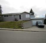 Great Location with Amazing Views!