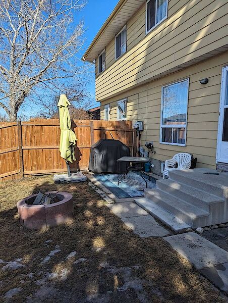 Calgary 3 bedrooms Duplex for rent. Property photo: 142604-2