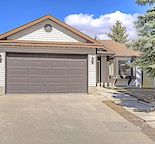 Beautiful Edgemount 3+1 bedrooms Family Home For Rent