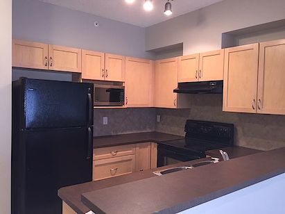 Calgary 1 bedroom Condo Unit for rent. Property photo: 145144-3
