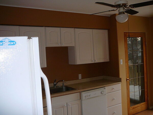 Calgary 2 bedrooms Duplex for rent. Property photo: 146320-2