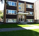 Trendy Mission apartment!