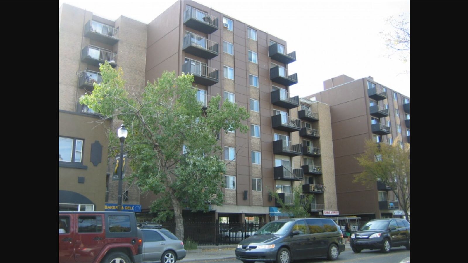 Calgary 1 bedroom Apartment for rent. Property photo: 147776-1
